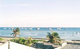 Khách sạn Hoàng Phú đảo Phú Quý
